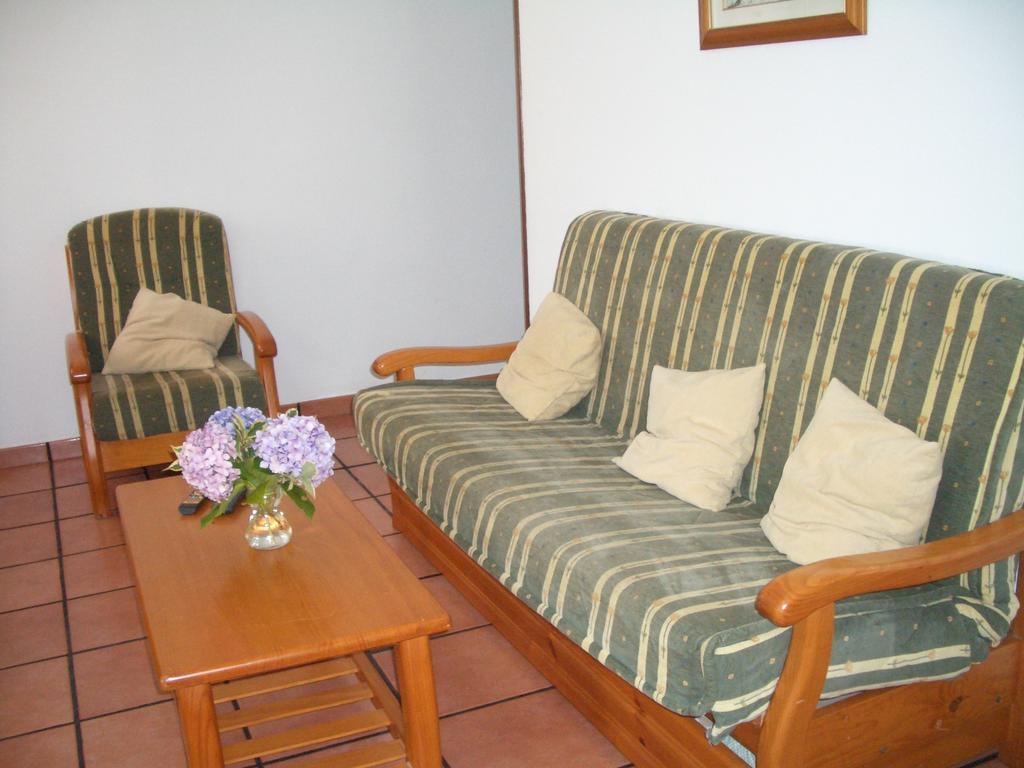 Apartments Aurora La Robellada de Onis Kamer foto